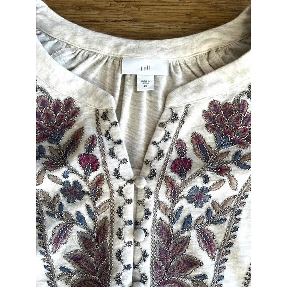 J. Jill Feminine Floral Embroidered Blouse Size 2X Plus 3/4 Sleeves boxy - Picture 3 of 10